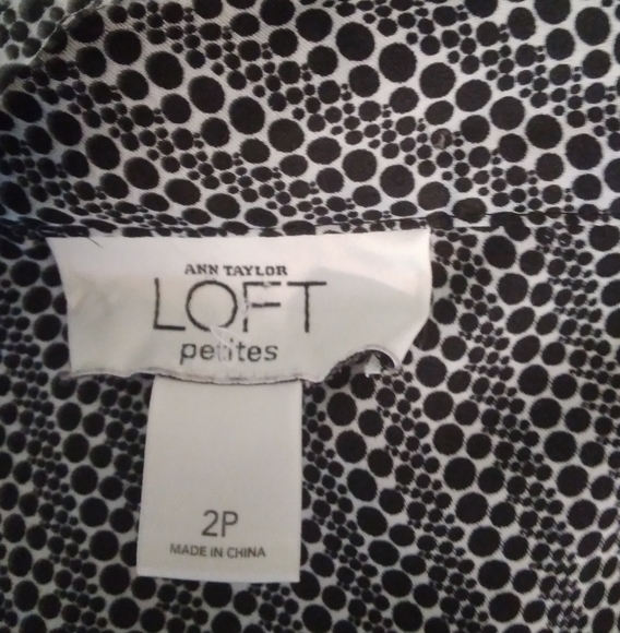 LOFT dot print wrap top - Picture 4 of 4